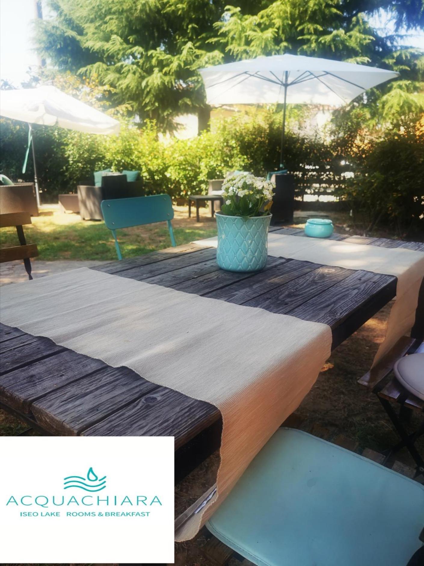 Acquachiara Iseo Deluxe Bed & Breakfast Iseo Center With Garden And Parking Inside Foresteria ภายนอก รูปภาพ