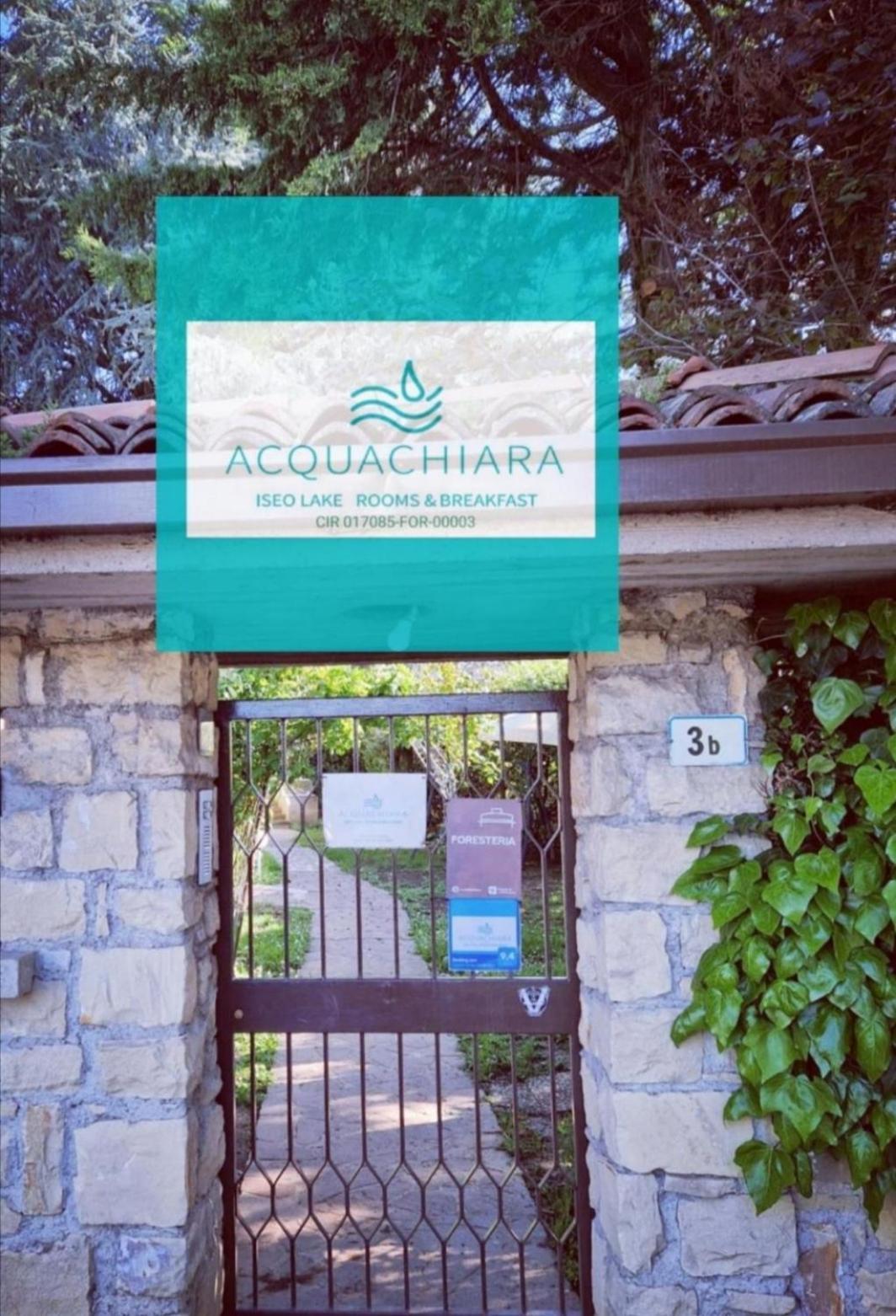 Acquachiara Iseo Deluxe Bed & Breakfast Iseo Center With Garden And Parking Inside Foresteria ภายนอก รูปภาพ