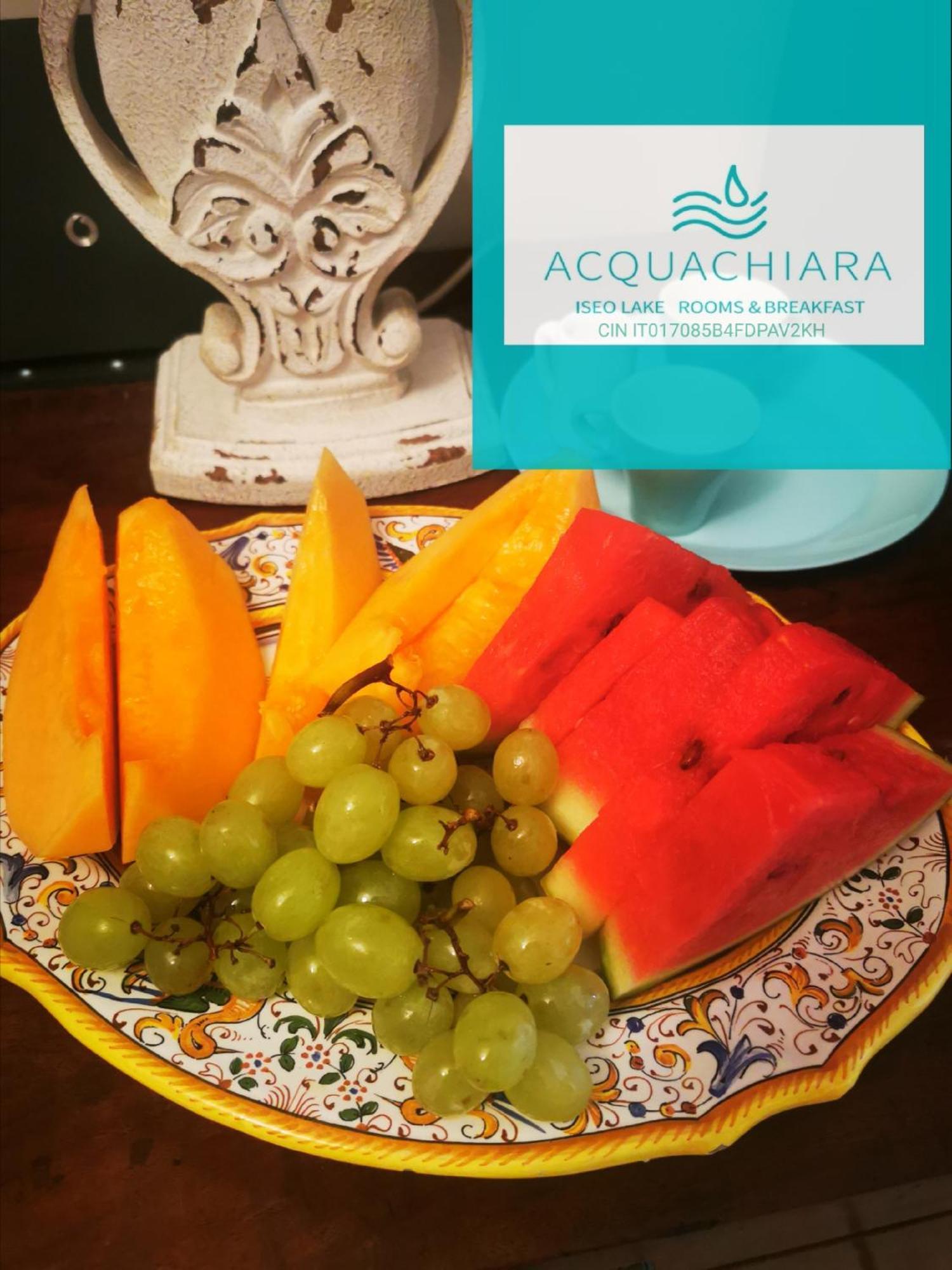 Acquachiara Iseo Deluxe Bed & Breakfast Iseo Center With Garden And Parking Inside Foresteria ภายนอก รูปภาพ